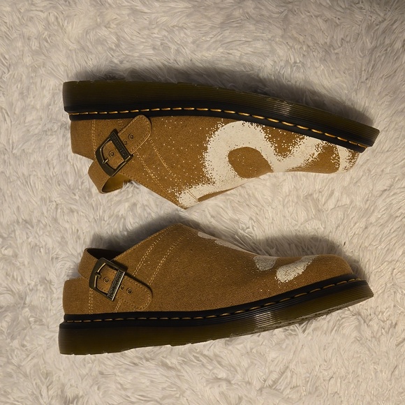 Dr. Martens Shoes - NWOT DR. MARTENS ISHAM DARK TAN SIZE 11